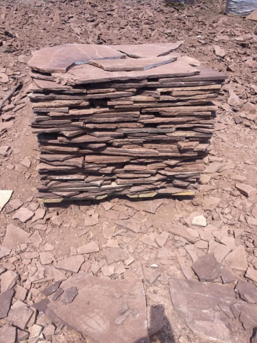 Плитняк лемезит бордовый для цоколя 1,5-2 см купить в Новокузнецке