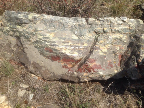 Гигантские зелёные валуны для ландшафтного дизайна весом более 5 тонн купить в Новокузнецке