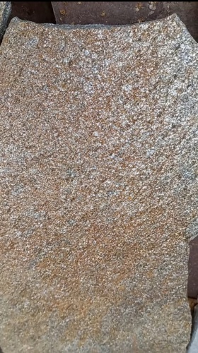 Плитняк златолит серебристый для цоколя, отмостки купить в Новокузнецке