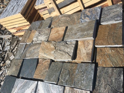 Плитка пилёная златолит Уральский для цоколя, отмостки купить в Новокузнецке