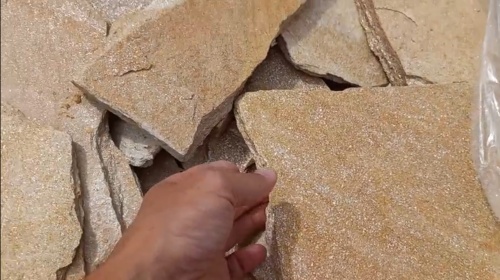 Плитняк златолит жёлтый золотистый для фасада 1,5-3см купить в Новокузнецке