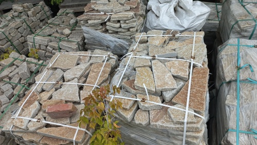 Гранитный плитняк галтованный для парковки купить в Новокузнецке